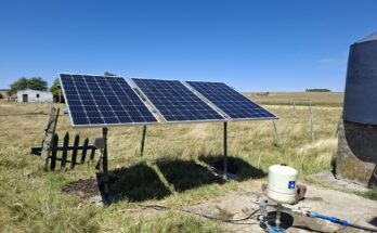 Se instaló la primera bomba solar de agua en Puntas de Cañas