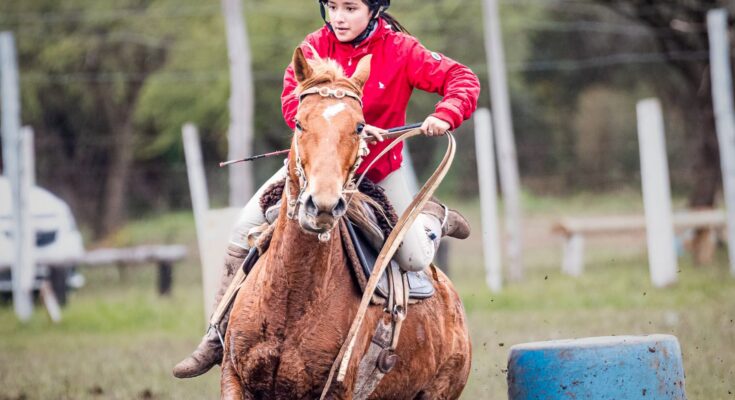Gran participación en la tercera fecha del Campeonato Departamental de Prueba de Riendas