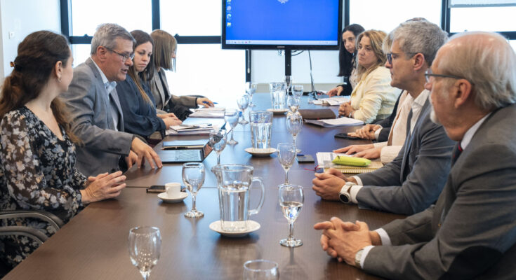 Comisión contra lavado de activos evalúa inclusión de redes de pago en Evaluación Nacional de Riesgos