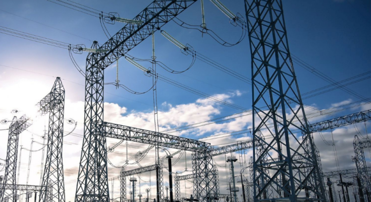 UTE energizó un tramo del anillo eléctrico del norte de 500 kV UTE energizó un tramo del anillo eléctrico del norte de 500 kV