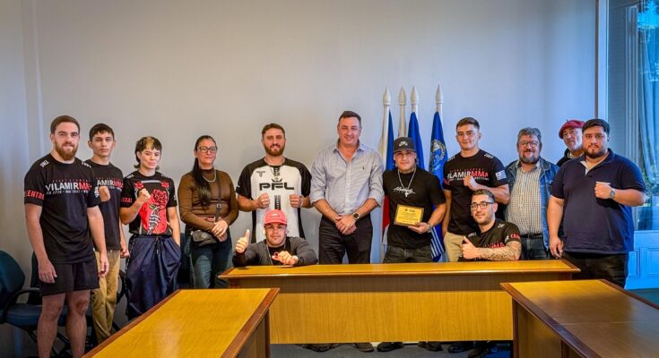 Gobierno de Salto reconoció a Luciano “El Toro” Pereira y anunció apoyo para la escuela donde entrena