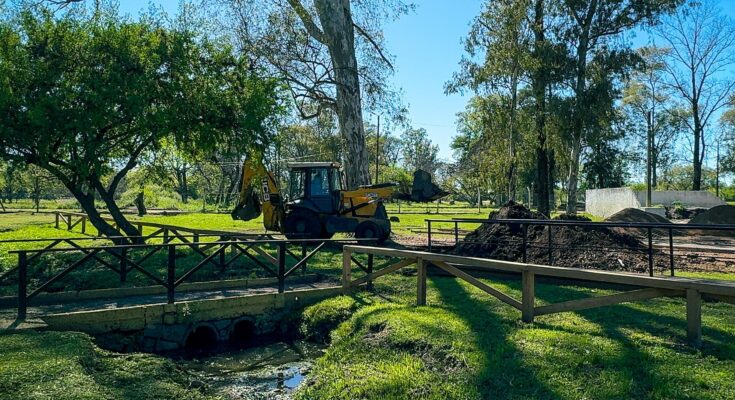 Servicios Públicos y Obras avanzan en mejoras en el Parque Harriague para recibir actividades en octubre Servicios Públicos y Obras avanzan en mejoras en el Parque Harriague para recibir actividades en octubre