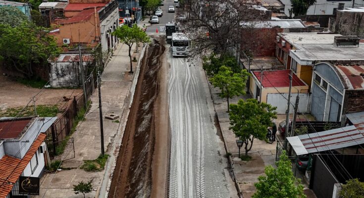 El programa Salto Transitable suma nuevas obras en calle Brasil y avanza en distintos barrios El programa Salto Transitable suma nuevas obras en calle Brasil y avanza en distintos barrios