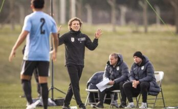 AUF anunció los jugadores reservados por Forlán para amistosos de Uruguay