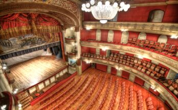 El Teatro Larrañaga celebra 143 años como emblema cultural de Salto