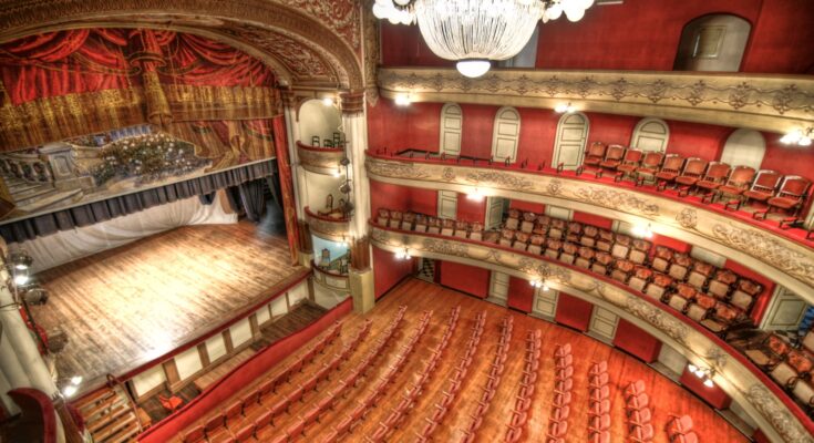El Teatro Larrañaga celebra 143 años como emblema cultural de Salto El Teatro Larrañaga celebra 143 años como emblema cultural de Salto