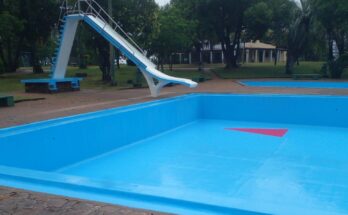 Termas del Arapey culminó trabajos de mejora en la piscina deportiva y áreas anexas para el inicio de la temporada