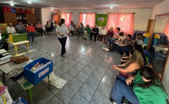 Talleres de salud mental se desarrollan en distintos barrios con participación de las Comisiones Vecinales