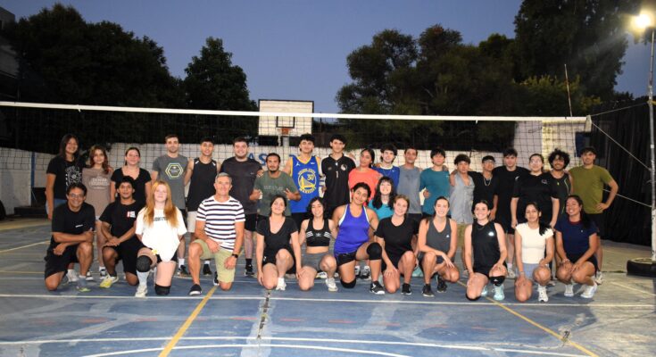 Casa de Deportes cerró la temporada de voleibol con balance positivo y proyección al verano