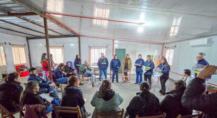 Gobierno de Salto y Ministerio de Vivienda despliegan un operativo de relevamiento técnico en hogares afectados por el temporal Gobierno de Salto y Ministerio de Vivienda despliegan un operativo de relevamiento técnico en hogares afectados por el temporal