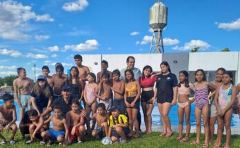CECOED y Descentralización entregaron calzados a niños de la Piscina de Rincón de Valentín