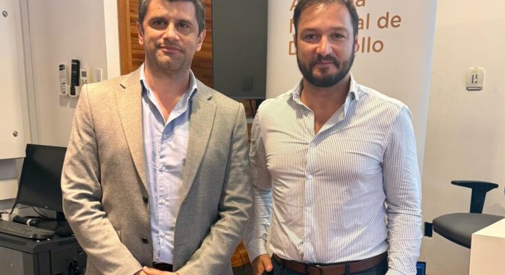 Salto apuesta a la innovación territorial con el nuevo Programa de Vinculación y Valorización Tecnológica Salto apuesta a la innovación territorial con el nuevo Programa de Vinculación y Valorización Tecnológica