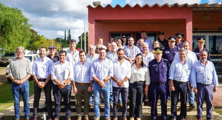 Albisu cerró en Pueblo Biassini la gira interinstitucional por el interior del departamento