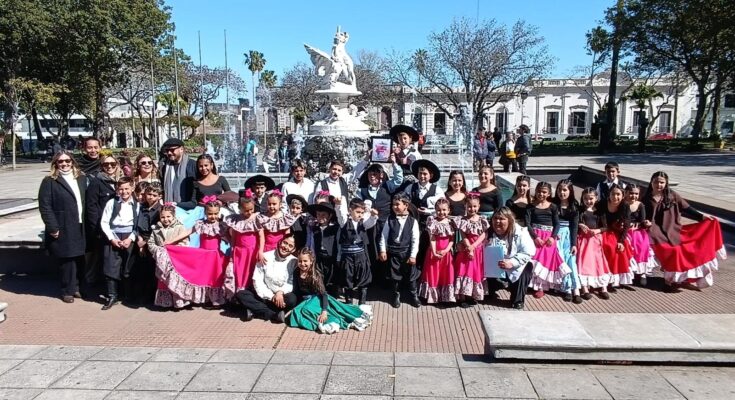 La Escuela Nº 6 de Pueblo Belén dijo presente en el 2º Encuentro Departamental de Danza y Expresiones Corporales “Danzarte”