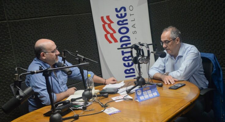 Ministro Mahía en Salto: “La descentralización es clave para el desarrollo cultural” Ministro Mahía en Salto: “La descentralización es clave para el desarrollo cultural”