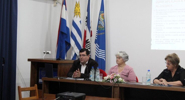 Exposición del Dr. Gabriel Cartagena en Palacio Córdoba abordó la relación entre Derechos Humanos y Alzheimer