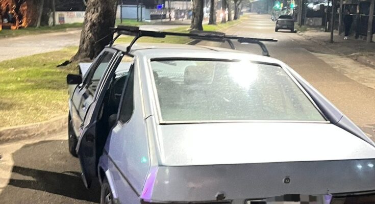 Falleció conductor tras impactar su vehículo contra un árbol en avenida Barbieri