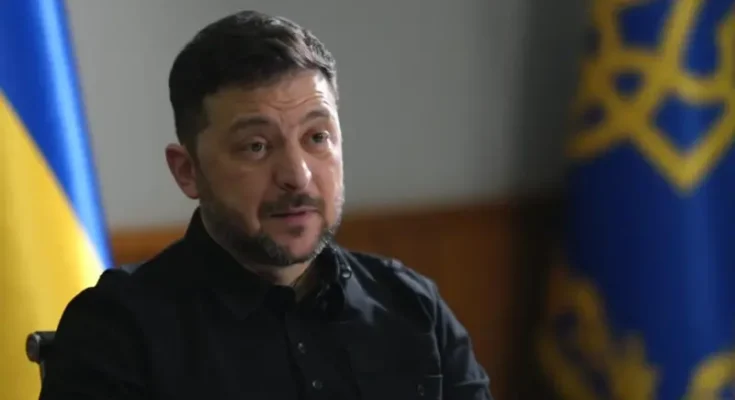 «Putin ha iniciado la Tercera Guerra Mundial y la pregunta es cómo detenerlo», le dice Zelensky a la BBC «Putin ha iniciado la Tercera Guerra Mundial y la pregunta es cómo detenerlo», le dice Zelensky a la BBC