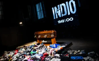 Despedida al Indio Solari: miles de personas y 65 cuadras de fila en «la última misa» en Buenos Aires