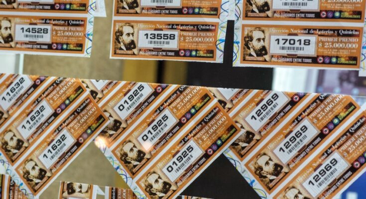 Al número 11 mil 719 correspondió el primer premio de la Revancha de Reyes