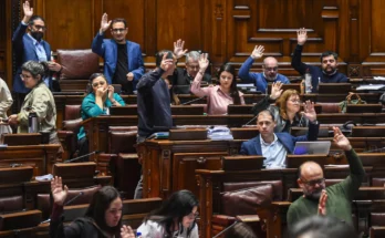 Las negociaciones finales por el Presupuesto en Diputados: el acuerdo de Salle con el FA, las victorias de la oposición y una marcha atrás de último momento