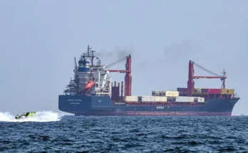 Irán anuncia la reapertura del estrecho de Ormuz mientras dure el alto el fuego con EE.UU. e Israel