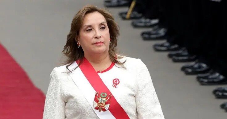 El Congreso de Perú destituye a Dina Boluarte como presidenta en medio de la crisis de violencia que azota el país