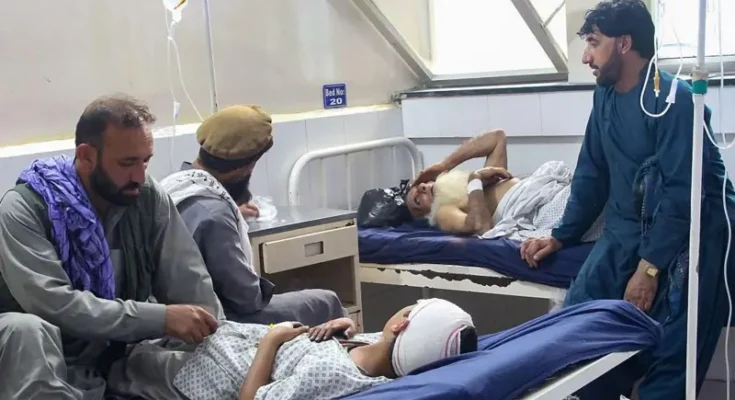 Más de 600 muertos en un potente terremoto en Afganistán, según el Ministerio del Interior del Talibán Más de 600 muertos en un potente terremoto en Afganistán, según el Ministerio del Interior del Talibán