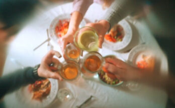 Evidencias Familiares: campaña de la Junta Nacional de Drogas busca concientizar sobre naturalización del consumo de alcohol
