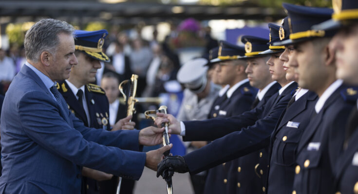 Más de 70 cadetes egresaron de la Escuela Nacional de Policía
