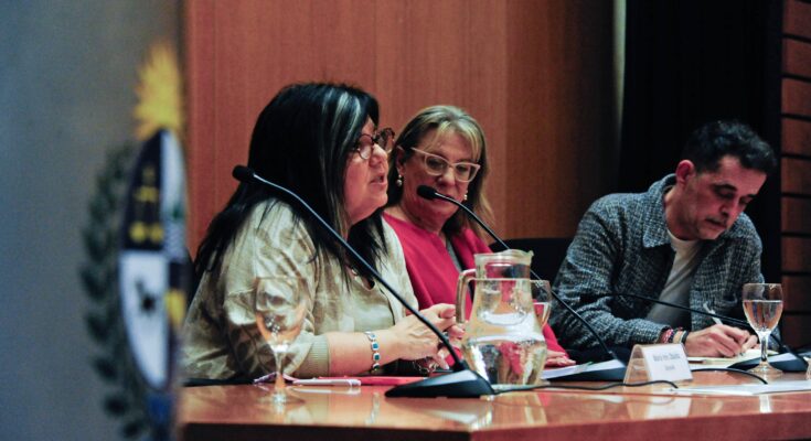 Gobierno e intendencias instalarán oficinas de derechos humanos y de diversidad en todo el país Gobierno e intendencias instalarán oficinas de derechos humanos y de diversidad en todo el país