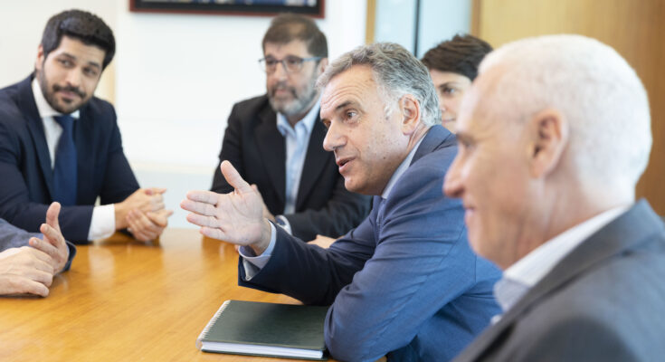 Partidos políticos fueron convocados por el presidente Orsi tras atentado a fiscal de Corte