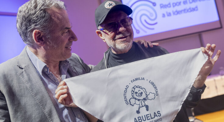 Abuelas de Plaza de Mayo promueve búsqueda de nietos desparecidos por la dictadura en Uruguay Abuelas de Plaza de Mayo promueve búsqueda de nietos desparecidos por la dictadura en Uruguay