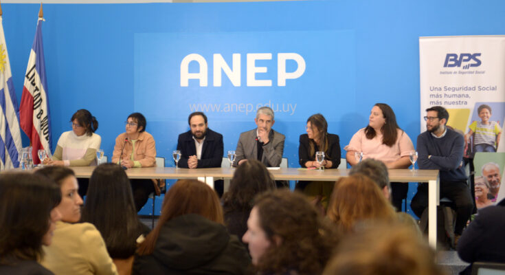 Nueva estrategia revinculó a más de 2.000 niños y adolescentes al sistema educativo Nueva estrategia revinculó a más de 2.000 niños y adolescentes al sistema educativo