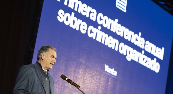 Orsi: “El narcotráfico es demasiado poderoso como para enfrentarlo divididos” Orsi: “El narcotráfico es demasiado poderoso como para enfrentarlo divididos”