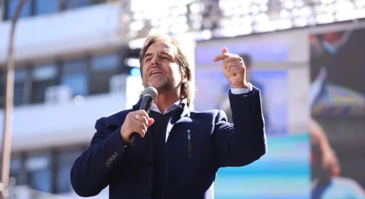 Lacalle Pou, en el aniversario del Partido Nacional: «Estoy tranquilo, estoy satisfecho, no estoy conforme»