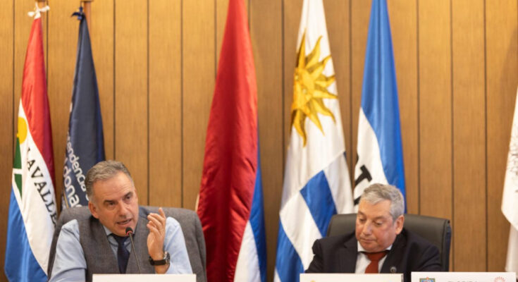 Orsi en el Congreso de Intendentes: “Cuenten con el Gobierno nacional” Orsi en el Congreso de Intendentes: “Cuenten con el Gobierno nacional”