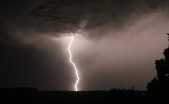 Un peón rural de 59 años murió este jueves de tarde tras ser alcanzado por un rayo en Tupambaé