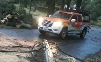 Fuerte ciclón extratropical afecta servicios eléctricos en la zona costera