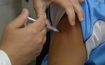 Vuelve la campaña de vacunación en las escuelas: todas las vacunas disponibles con previa autorización de los padres
